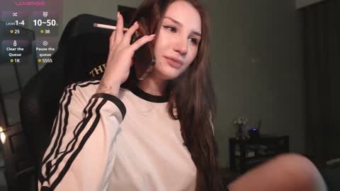 Emily online show from 01/28/25, 02:32