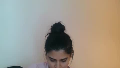 emmie online show from 12/21/25, 04:36