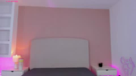 Emmiily online show from 07/30/26, 07:35