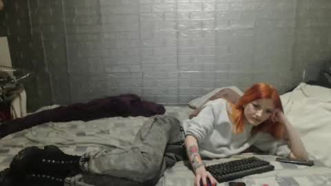 Emmily000 online show from 12/03/24, 02:03