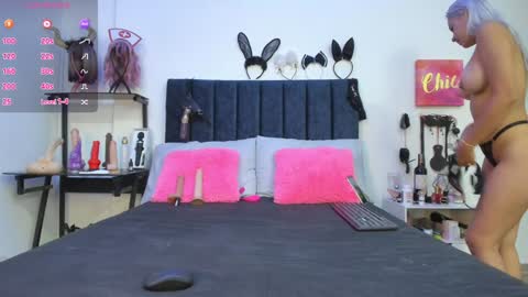          online show from 02/03/25, 11:31