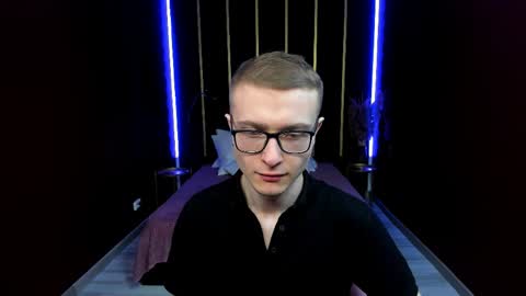Snapshot of emmit_barker chatting on 05/02/26, 07:57 Emmit online show from 05/02/26, 07:57