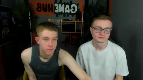 Snapshot of emmit_barker chatting on 05/13/26, 01:52 Emmit online show from 05/13/26, 01:52