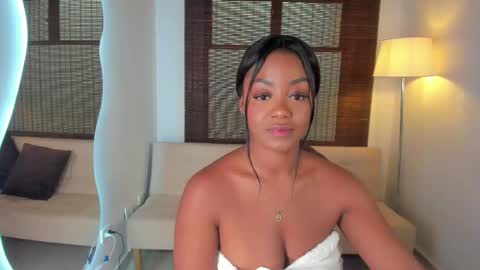 emmy_jacksson online show from 03/12/25, 03:40