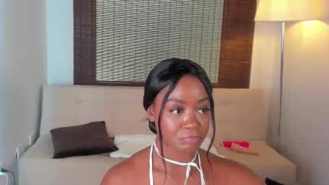 emmy_jacksson online show from 03/12/25, 06:44