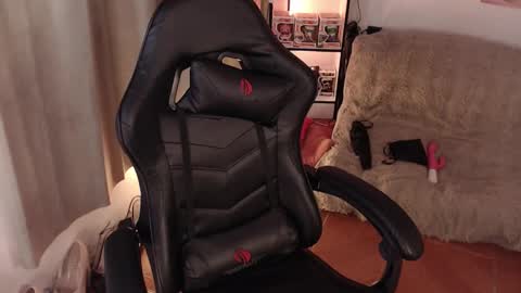 Snapshot of emmy_ruiz chatting on 02/23/26, 03:26 Emmy Ruiz - independent model online show from 02/23/26, 03:26