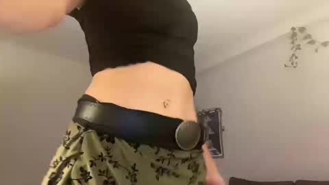 emmy_shae online show from 10/18/25, 04:04