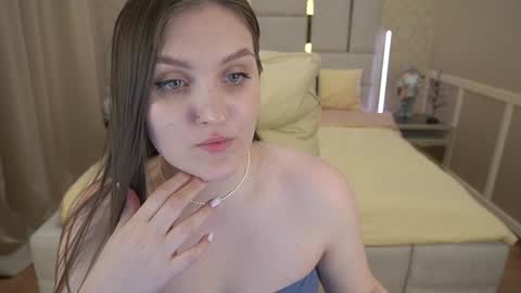 E M M Y online show from 01/09/25, 09:59