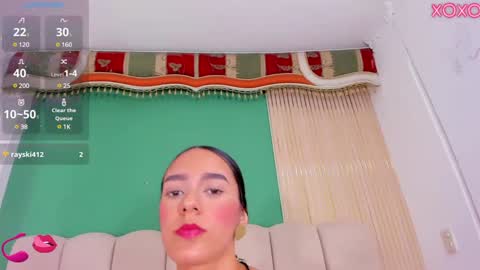 Snapshot of emmycruzz chatting on 01/29/25, 03:54 emmy online show from 01/29/25, 03:54