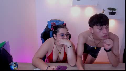 Snapshot of emmyhorny__ chatting on 03/31/26, 12:23 Ammy and Alex online show from 03/31/26, 12:23