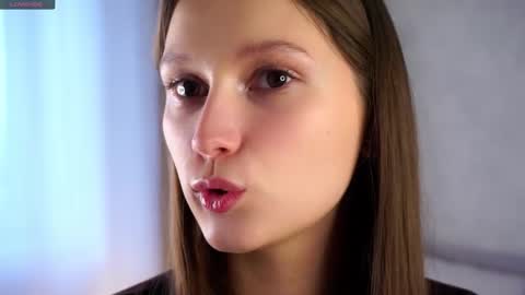 Emmy online show from 10/03/25, 01:13