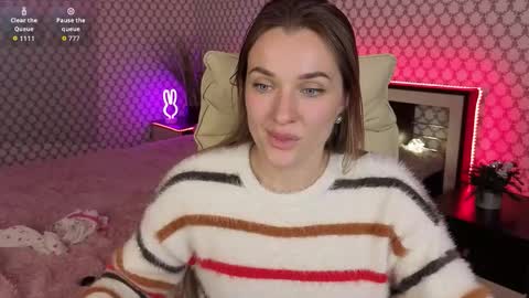 Snapshot of emmyskyy chatting on 10/17/25, 09:17 Emma online show from 10/17/25, 09:17