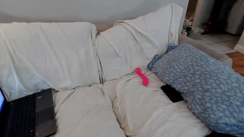 EmoDream1998 online show from 02/07/25, 03:52