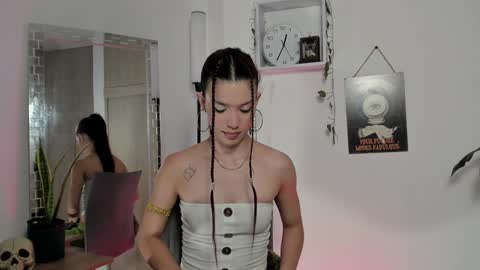 Emperatriz online show from 12/27/24, 05:37