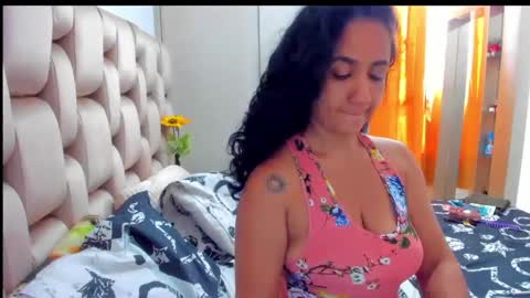 emperatriztapia online show from 03/02/25, 09:32