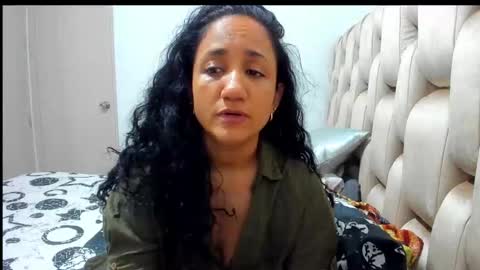 emperatriztapia online show from 10/06/25, 12:08