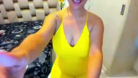 Snapshot of emperatriztapia chatting on 07/02/26, 10:05 emperatriztapia online show from 07/02/26, 10:05
