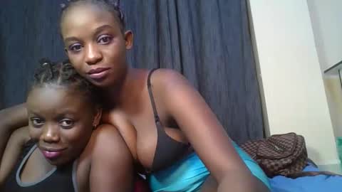 Snapshot of empress_emma chatting on 04/14/26, 09:10 empress_emma online show from 04/14/26, 09:10