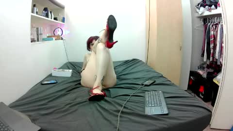 Snapshot of empress_lillth chatting on 04/30/26, 03:51 Empress Lillth online show from 04/30/26, 03:51