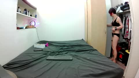 Snapshot of empress_lillth chatting on 05/14/26, 12:12 Empress Lillth online show from 05/14/26, 12:12