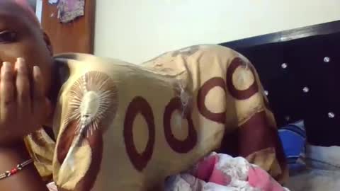 empress online show from 04/18/26, 11:25