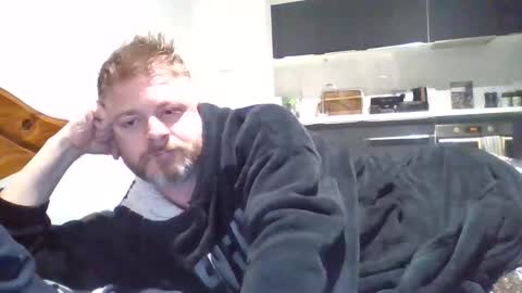 emrys2016833836 online show from 03/30/26, 11:17