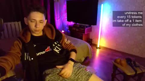 emveeboy96 online show from 12/02/25, 09:54