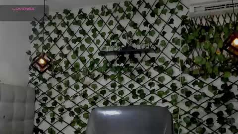 Emy online show from 01/06/26, 07:06