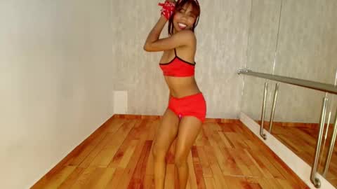 Mili online show from 01/10/26, 01:35