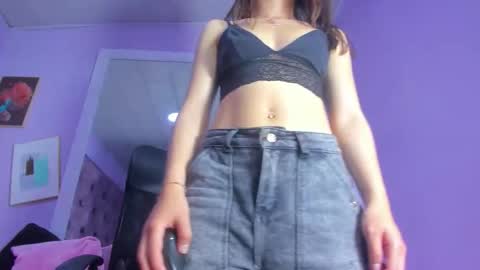 emy_latin online show from 11/13/25, 08:30