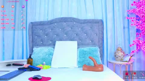 Emy online show from 03/07/25, 11:18