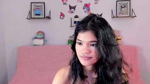 emycarver09 online show from 02/22/26, 10:47