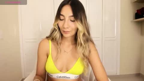 emyconneer online show from 02/06/26, 01:32