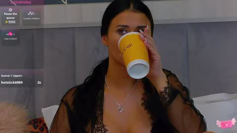  Emy  online show from 01/09/25, 01:02