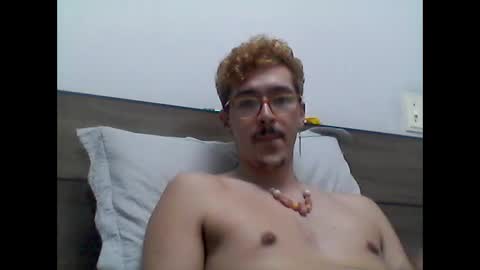 Snapshot of en11gma chatting on 03/15/26, 03:23 en11gma online show from 03/15/26, 03:23