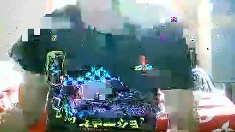 Snapshot of encantadats chatting on 09/29/25, 07:13 CHUN LY online show from 09/29/25, 07:13