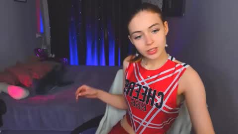 enchanted_bella online show from 02/18/26, 01:29