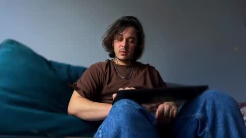 Snapshot of enemytut666enmytam chatting on 11/27/25, 07:43 niki online show from 11/27/25, 07:43