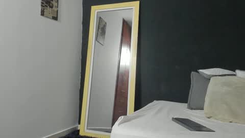 Gio online show from 03/25/26, 02:50