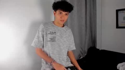 Salo online show from 04/19/26, 11:09