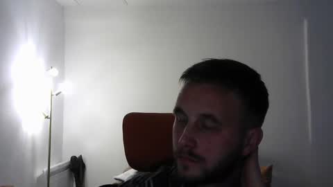 Snapshot of enerjizzer chatting on 12/28/24, 07:00 3from Desire online show from 12/28/24, 07:00