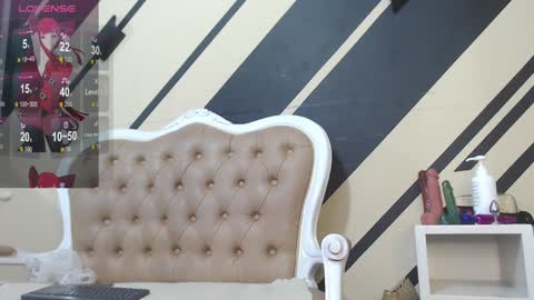 Snapshot of engel_devil chatting on 02/08/25, 12:17 Engel online show from 02/08/25, 12:17