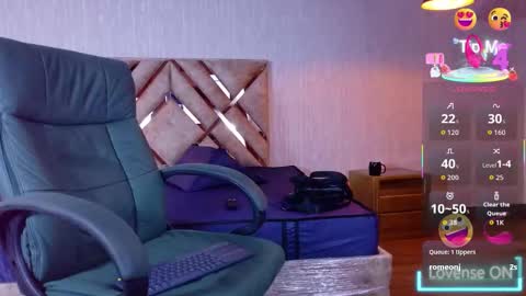 Snapshot of engel_devil chatting on 09/15/25, 11:32 Engel online show from 09/15/25, 11:32