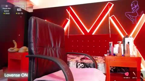 Snapshot of engel_devil chatting on 09/22/25, 11:23 Engel online show from 09/22/25, 11:23