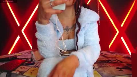 Snapshot of engel_devil chatting on 10/18/25, 01:34 Engel online show from 10/18/25, 01:34