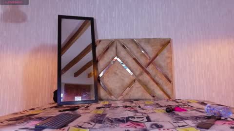 Snapshot of engel_devil chatting on 01/13/26, 12:43 Engel online show from 01/13/26, 12:43