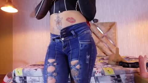 Snapshot of engel_devil chatting on 01/14/26, 01:06 Engel online show from 01/14/26, 01:06