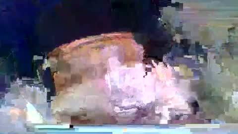 Snapshot of engi32 chatting on 10/08/25, 02:25 Engi32 online show from 10/08/25, 02:25