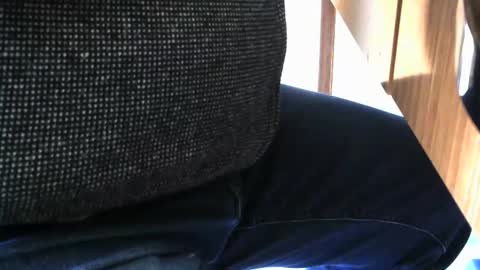 engin_83 online show from 11/05/25, 08:14