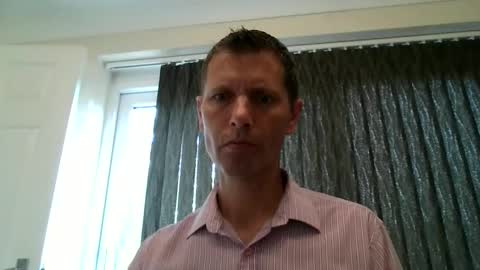 Snapshot of englishguy183 chatting on 06/02/26, 08:16 EnglishGuy183 online show from 06/02/26, 08:16
